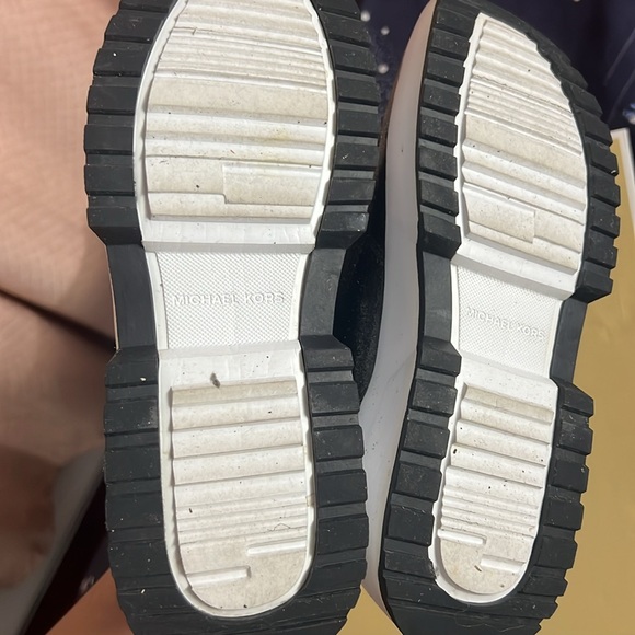 MICHAEL KORS - Muse Trainer - Picture 7 of 12